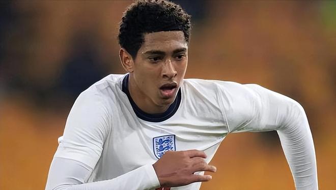 足球意甲豪门迎来10连胜，状态如日中天