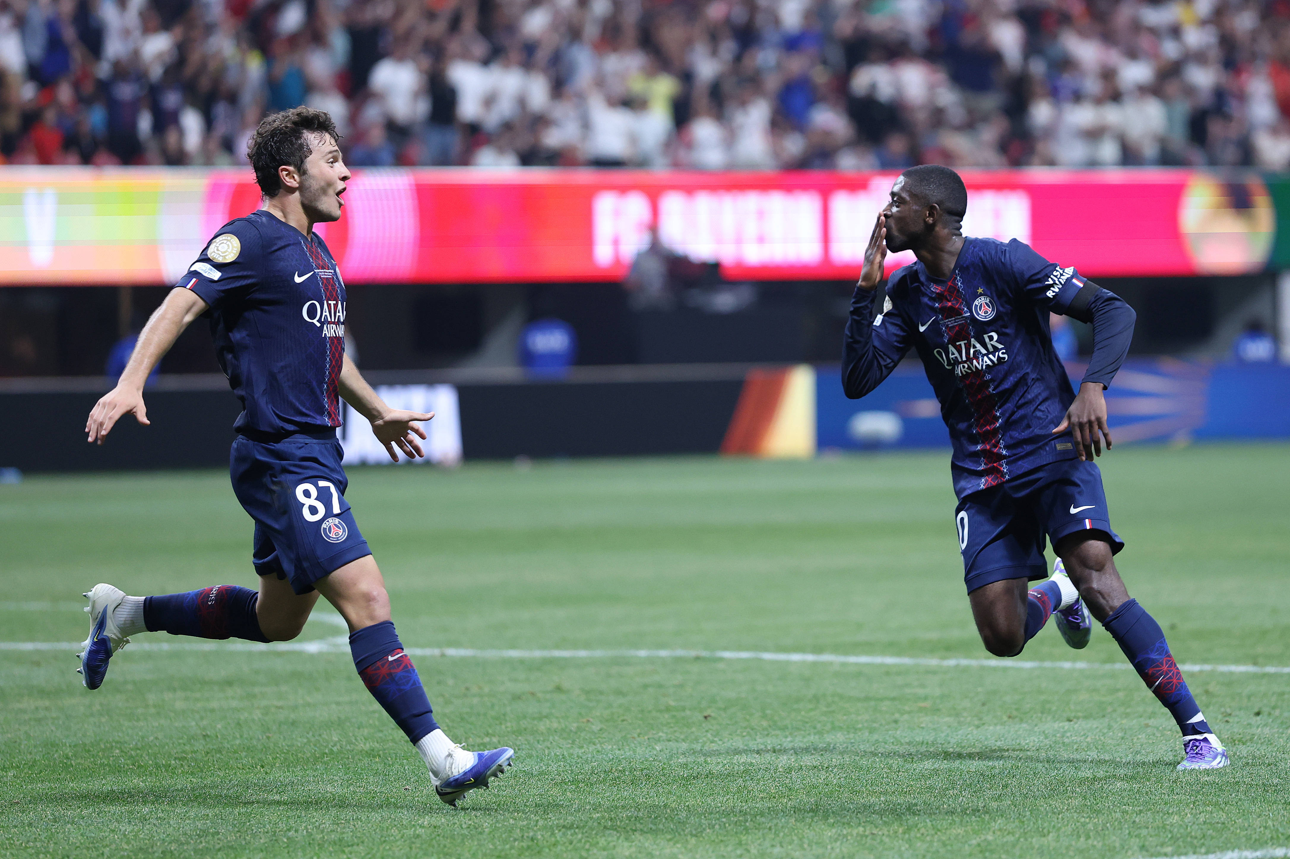 王上源：当年去欧洲试训太煎熬，大概一年时间活在未知世界里