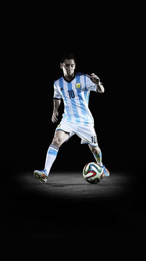 弟媳发布和内马尔合照，引发弗鲁米嫩塞球迷猜测其加盟热潮