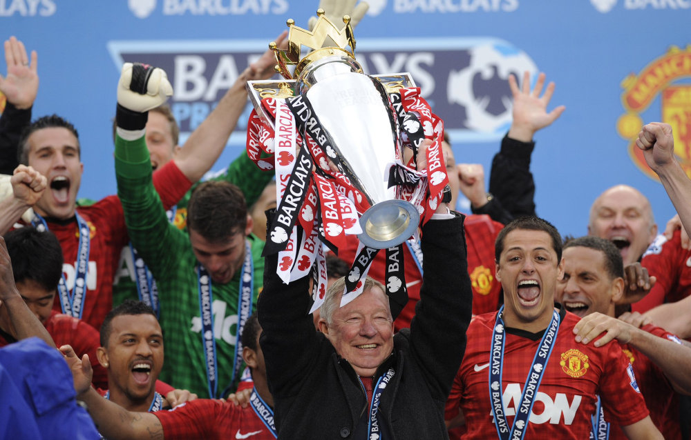 半场：海港0-0柔佛新山，陈威屡献神扑，格劳德尔逃红牌