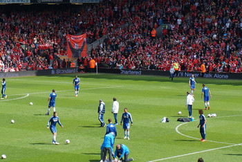 奥地利锁定小组第一，时隔28年重返世界杯决赛圈！（奥地利夺小组头名，暌违28年再进世界杯正赛！）