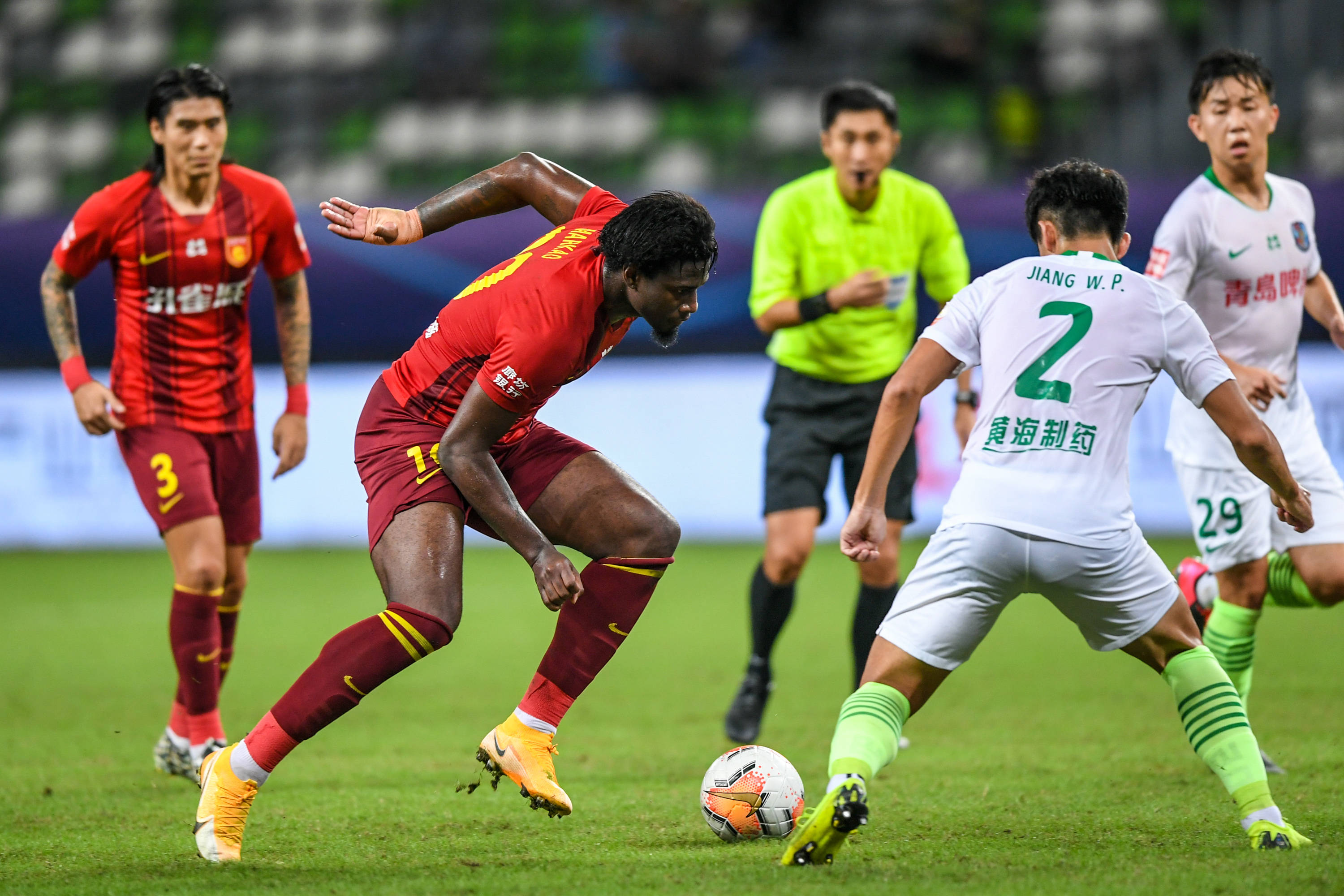 官方：上海嘉定汇龙注册协会变更为浙江足协，据悉将搬至宁波（官方：上海嘉定汇龙注册转至浙江足协，预计迁往宁波）